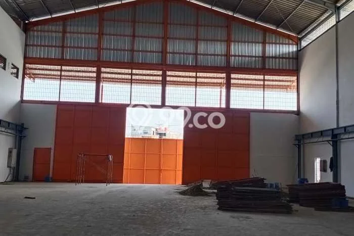 LOKASI STRATEGIS! Gudang Disewakan Kawasan Kapuk, Luas 720m², Area Ramai LOKASI STRATEGIS! Gudang Disewakan Kawasan Kapuk, Luas 720m², Area Ramai