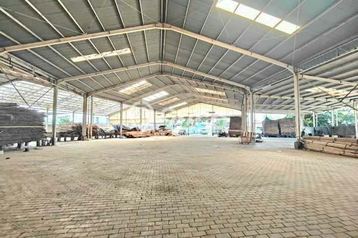 KAWASAN KOMERSIAL! Gudang For Rent Kawasan Kapuk, Luas 3474m², Area Premium KAWASAN KOMERSIAL! Gudang For Rent Kawasan Kapuk, Luas 3474m², Area Premium