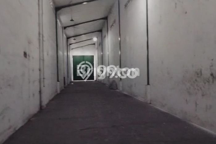 Unit Gudang Dijual di Taman Sidoarjo Luas Bangunan 1385m2 Unit Gudang Dijual di Taman Sidoarjo Luas Bangunan 1385m2