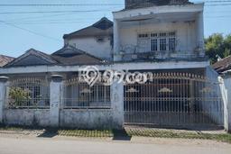 Dijual Cepat Rumah Bagus Siap Huni LB 350m2 di Mojoagung, Jombang Dijual Cepat Rumah Bagus Siap Huni LB 350m2 di Mojoagung, Jombang