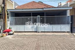 Jual Rumah Favorit Siap Huni LB 240m2 di Rungkut, Surabaya Jual Rumah Favorit Siap Huni LB 240m2 di Rungkut, Surabaya
