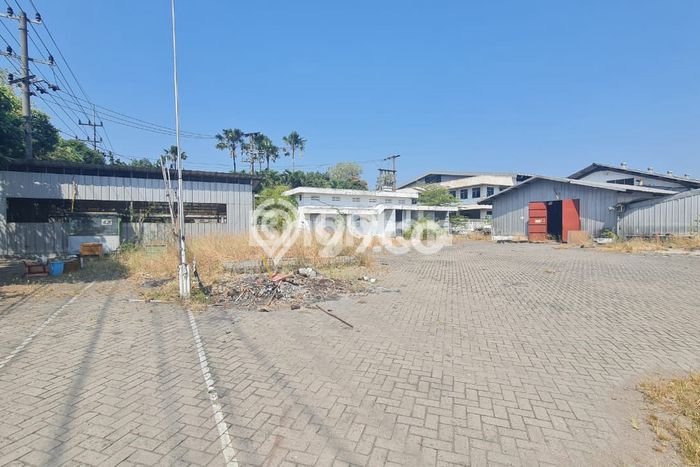 FOR SALE! Gudang di Sedati Sidoarjo, LT 30252m2, LB 20550m2 FOR SALE! Gudang di Sedati Sidoarjo, LT 30252m2, LB 20550m2
