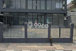 Kantor Dijual di Prime Area Jakarta Selatan Luas 600m2 Kantor Dijual di Prime Area Jakarta Selatan Luas 600m2