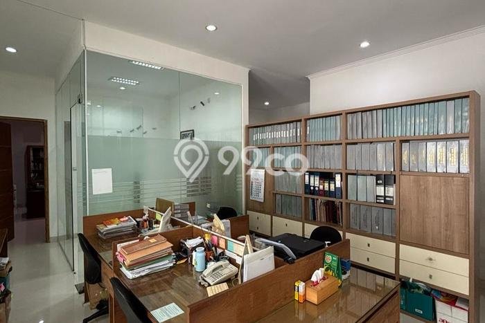 LOKASI PREMIUM! Komersial di Permata Hijau, Luas 140m², Area Bisnis LOKASI PREMIUM! Komersial di Permata Hijau, Luas 140m², Area Bisnis