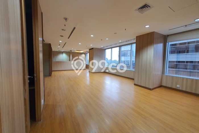 Kantor Disewakan di Kawasan Ramai Kebayoran Baru, Jakarta Selatan Kantor Disewakan di Kawasan Ramai Kebayoran Baru, Jakarta Selatan