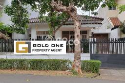 Rumah Asri area Bintaro, Jakarta Selatan, LT 300m² Bangunan 114m² Rumah Asri area Bintaro, Jakarta Selatan, LT 300m² Bangunan 114m²
