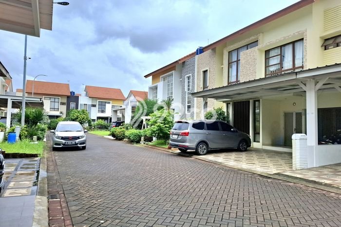 Hot Offer Hunian Premium Ideal dan Luas di Cakung, Jakarta Timur Hot Offer Hunian Premium Ideal dan Luas di Cakung, Jakarta Timur
