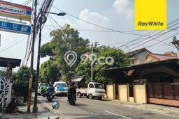 Rumah Luxury Modern Siap Huni di Pondok Bambu Jakarta Timur Rumah Luxury Modern Siap Huni di Pondok Bambu Jakarta Timur