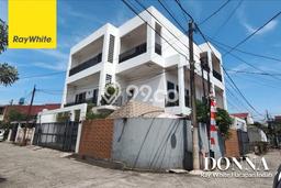 Rumah Mewah LB 470m2 Siap Pakai Desain Elegan di Jatibening, Bekasi Rumah Mewah LB 470m2 Siap Pakai Desain Elegan di Jatibening, Bekasi