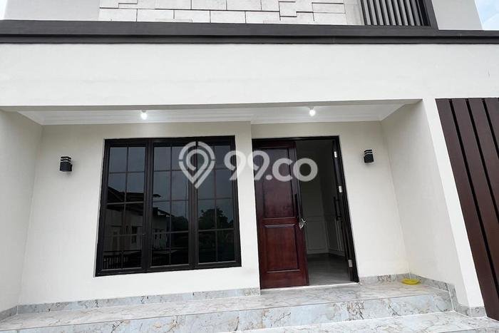 Ready to Use! Luxury House LT 168m2 Desain Elegan di BSD City Ready to Use! Luxury House LT 168m2 Desain Elegan di BSD City