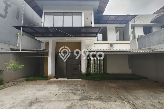 Jual Rumah Mewah Megah Dengan View Cantik di BSD City, Tangerang Jual Rumah Mewah Megah Dengan View Cantik di BSD City, Tangerang