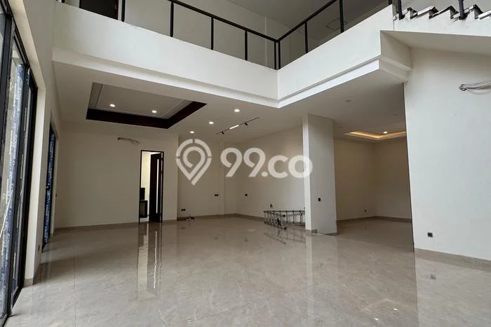 Hunian Eksklusif Siap Huni LT 375m2 di BSD, Tangerang Selatan Hunian Eksklusif Siap Huni LT 375m2 di BSD, Tangerang Selatan