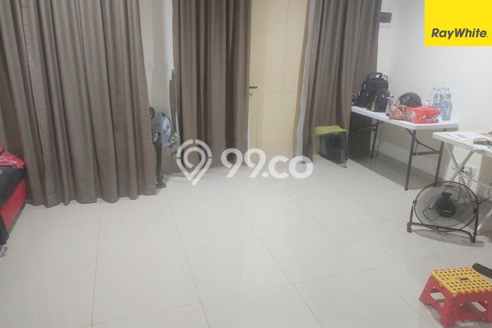 Rumah Modern 4 KT di Suvarna Sutera Tangerang Unfurnished Rumah Modern 4 KT di Suvarna Sutera Tangerang Unfurnished