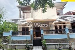 Rumah Modern 3 KT LT 180m2 di Cirebon Kota Rumah Modern 3 KT LT 180m2 di Cirebon Kota