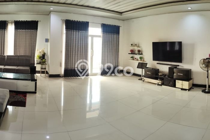 Rumah Mewah Dijual LT 354m2 di Jatiwangi, Majalengka Rumah Mewah Dijual LT 354m2 di Jatiwangi, Majalengka