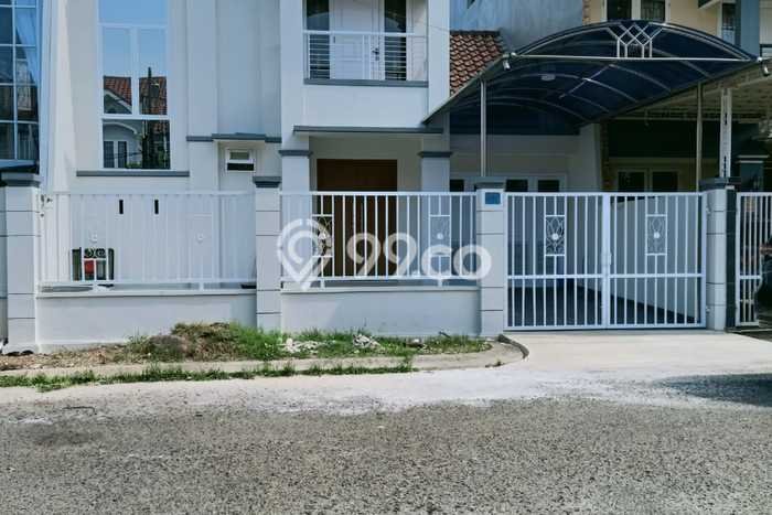 Hot Offer Hunian Mewah Ideal dan Luas di Medan Satria, Bekasi Hot Offer Hunian Mewah Ideal dan Luas di Medan Satria, Bekasi