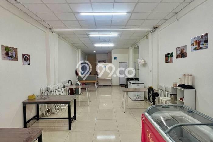 Ruko Dijual di Surabaya LT 63m2 & LB 252m2 Lokasi Terbaik! Ruko Dijual di Surabaya LT 63m2 & LB 252m2 Lokasi Terbaik!