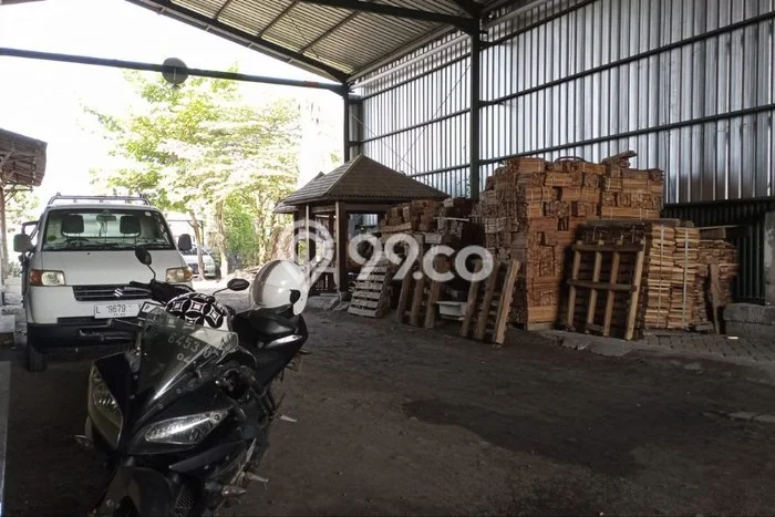 LOKASI STRATEGIS! Gudang For Rent di Kedamean, Luas 407m2m², Area Bisnis LOKASI STRATEGIS! Gudang For Rent di Kedamean, Luas 407m2m², Area Bisnis