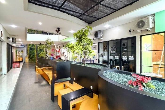 Komersial Paling Dicari LB 829m2 Dijual di Rungkut Komersial Paling Dicari LB 829m2 Dijual di Rungkut