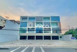 Disewakan Ruko di Pusat Kota Surabaya Ramai Strategis Disewakan Ruko di Pusat Kota Surabaya Ramai Strategis