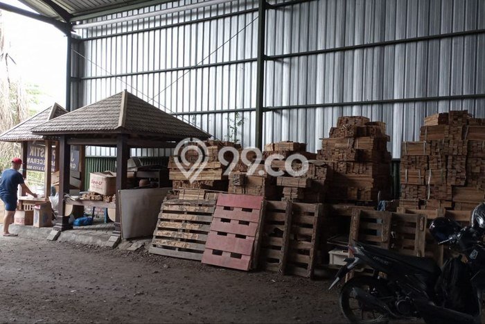 Gudang Disewakan di Area Ramai Kedamean, Gresik Gudang Disewakan di Area Ramai Kedamean, Gresik