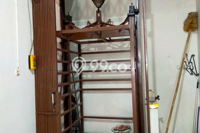 Untuk Dijual Ruko di Tambora Jakarta Barat LT 62m2 / LB 186m2 Untuk Dijual Ruko di Tambora Jakarta Barat LT 62m2 / LB 186m2