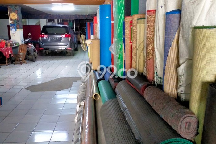 Ruko untuk disewa di Sawah Besar punya LT 225m2 & LB 225m2 harga sewa kompetitif Ruko untuk disewa di Sawah Besar punya LT 225m2 & LB 225m2 harga sewa kompetitif