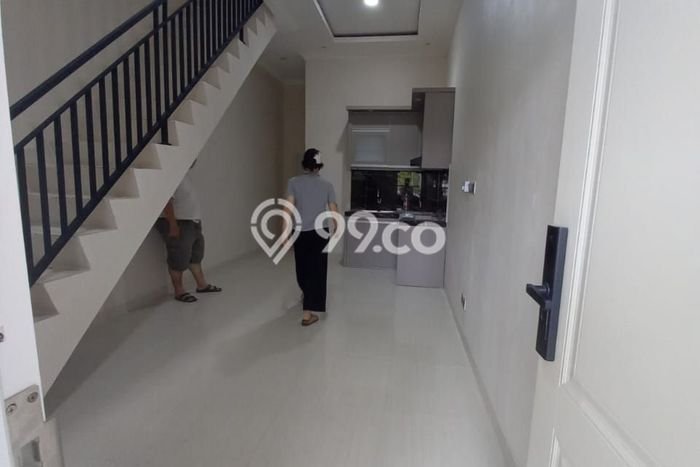 Rumah di Cipondoh, Akses ke Mall, 3 KT Rumah di Cipondoh, Akses ke Mall, 3 KT