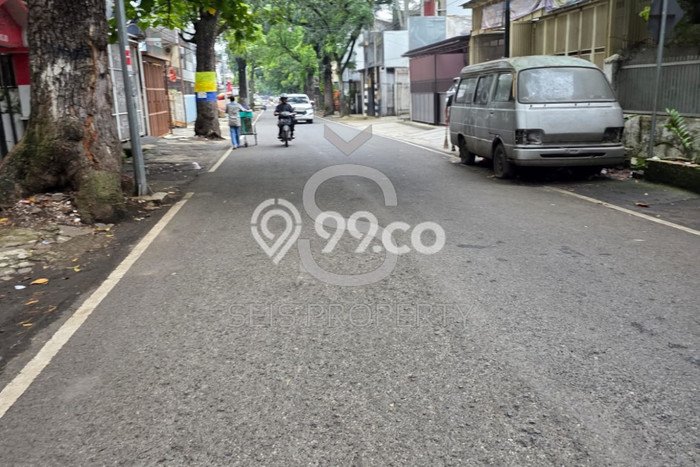Rumah Mewah Siap Huni LT 709m2 di Astanaanyar, Bandung Rumah Mewah Siap Huni LT 709m2 di Astanaanyar, Bandung