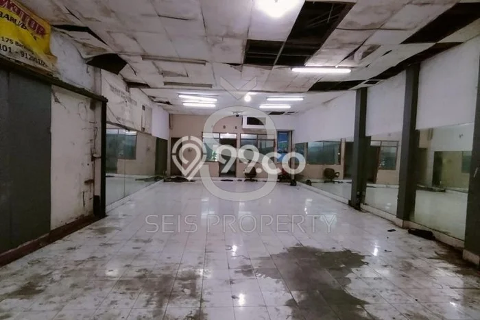 Ruko Dijual di Bandung LT 165m2 & LB 128m2 Lokasi Terbaik! Ruko Dijual di Bandung LT 165m2 & LB 128m2 Lokasi Terbaik!