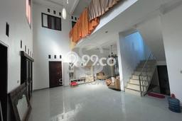 Dijual Rumah Luas Megah Dengan View Eksklusif di Setiabudi, Bandung Dijual Rumah Luas Megah Dengan View Eksklusif di Setiabudi, Bandung