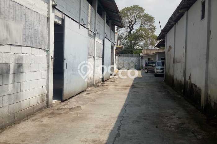 FOR SALE! Gudang di Soreang Bandung, LT 2077m2, LB 1509m2 FOR SALE! Gudang di Soreang Bandung, LT 2077m2, LB 1509m2