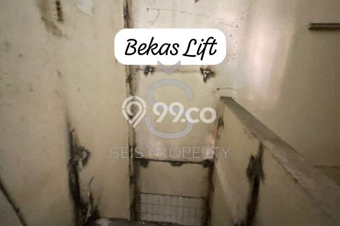 Ruko Bagus Dijual LB 750m2 Lokasi Strategis Bandung Area Cocok untuk Bisnis Ruko Bagus Dijual LB 750m2 Lokasi Strategis Bandung Area Cocok untuk Bisnis