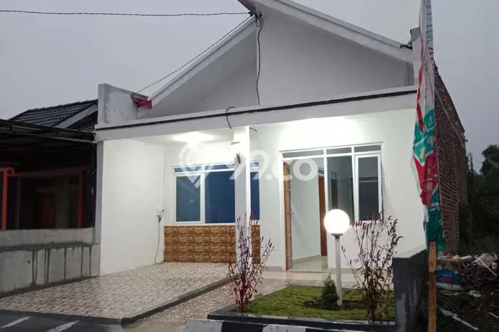 Rumah Lingkungan Nyaman di Pameungpeuk, Bandung, LT 50m2m² Bangunan 36m2m² Rumah Lingkungan Nyaman di Pameungpeuk, Bandung, LT 50m2m² Bangunan 36m2m²