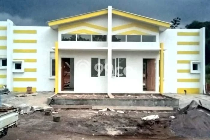 INVESTASI TEPAT! Rumah di Pacet, Luas 60m2m² Bangunan 30m2m² INVESTASI TEPAT! Rumah di Pacet, Luas 60m2m² Bangunan 30m2m²