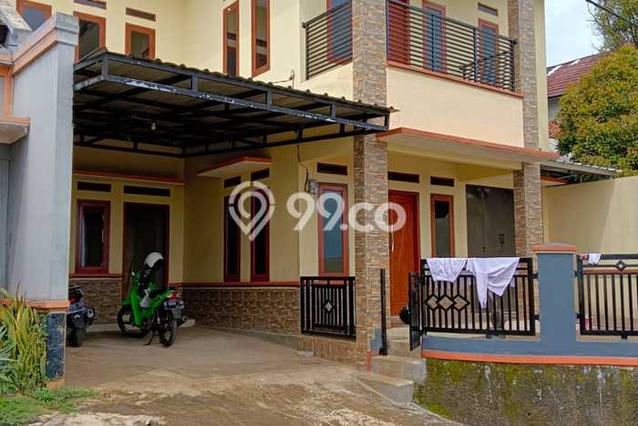 Rumah LT 163m2m² / LB 200m2m² di Lokasi Sumedang Selatan, Sumedang Rumah LT 163m2m² / LB 200m2m² di Lokasi Sumedang Selatan, Sumedang