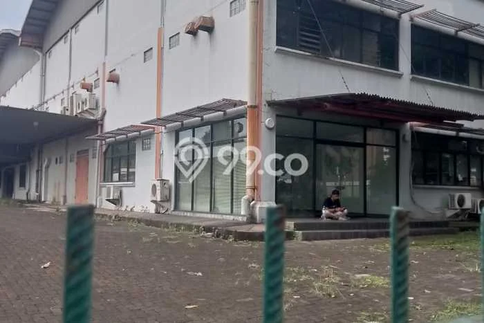 Gudang Disewakan di Kawasan Ramai Setu, Tangerang Selatan Gudang Disewakan di Kawasan Ramai Setu, Tangerang Selatan