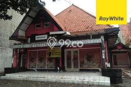 Rumah Sewa Surabaya LT 550m2 LB 300m2 Area Dr Sutomo Rumah Sewa Surabaya LT 550m2 LB 300m2 Area Dr Sutomo
