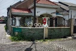 Dijual Rumah Modern 3 KT di kebraon, Surabaya Dijual Rumah Modern 3 KT di kebraon, Surabaya