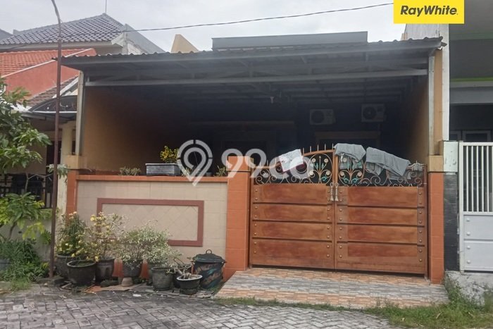 Rumah Strategis Modern Lb 102m2 di Bulak, Surabaya Rumah Strategis Modern Lb 102m2 di Bulak, Surabaya