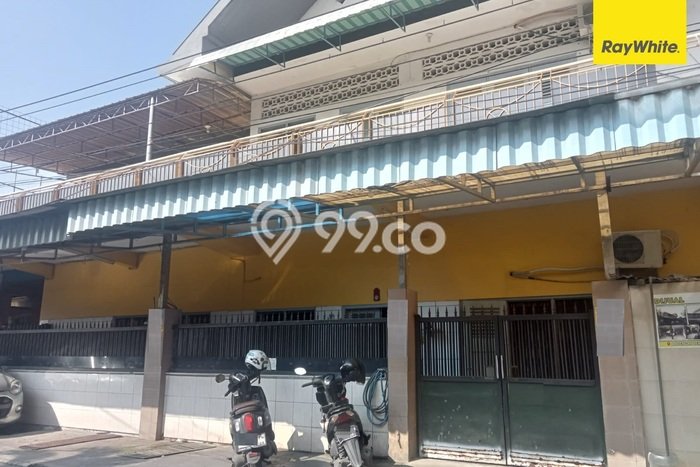 Best Deal Hunian Premium Ideal dan Luas di Genteng, Surabaya Best Deal Hunian Premium Ideal dan Luas di Genteng, Surabaya