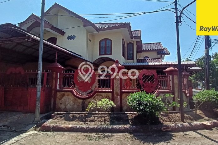 HUNIAN PILIHAN! Rumah area Gayungan, LT 282m2m² Bangunan 340m2m² HUNIAN PILIHAN! Rumah area Gayungan, LT 282m2m² Bangunan 340m2m²