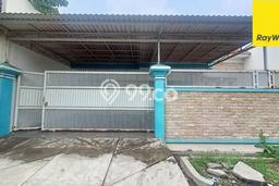 Dijual Rumah Premium dengan Fasilitas Sekitar Komplit di Gayungan, Surabaya Dijual Rumah Premium dengan Fasilitas Sekitar Komplit di Gayungan, Surabaya