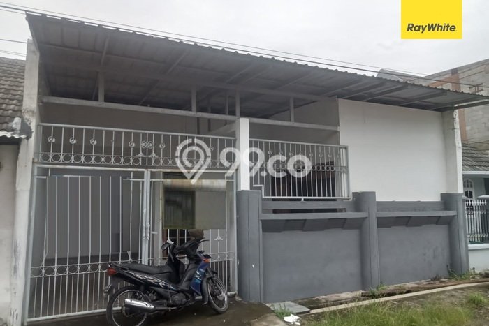 Jual Rumah Strategis Bagus Punya 3 KT di Bulak Surabaya SHM Jual Rumah Strategis Bagus Punya 3 KT di Bulak Surabaya SHM