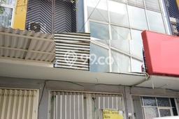 Ruko Disewa di Surabaya dengan LB 252m2 Area Komersial Ramai Ruko Disewa di Surabaya dengan LB 252m2 Area Komersial Ramai