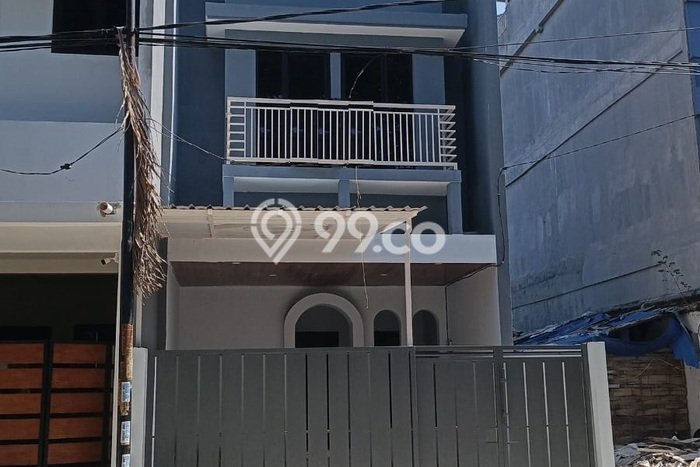Rumah Idaman Modern! Rumah 2 Lantai area Gayungan, Surabaya, Luas 104m2m² LB 104m2m² Rumah Idaman Modern! Rumah 2 Lantai area Gayungan, Surabaya, Luas 104m2m² LB 104m2m²