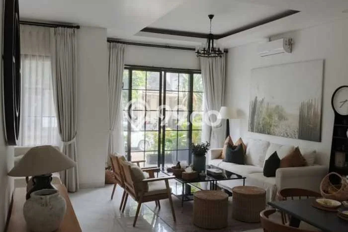 Dijual Hunian Mewah dengan Fasilitas Sekitar Lengkap di BSD, Tangerang Selatan Dijual Hunian Mewah dengan Fasilitas Sekitar Lengkap di BSD, Tangerang Selatan