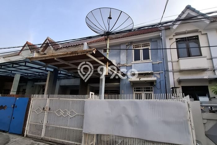 Rumah Modern 2 KT di Taman Palem Jakarta Barat Unfurnished Rumah Modern 2 KT di Taman Palem Jakarta Barat Unfurnished
