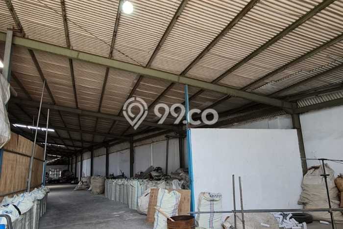 Lokasi Strategis! Dijual Gudang Bisnis di Babelan, Bekasi Kondisi Baik Lokasi Strategis! Dijual Gudang Bisnis di Babelan, Bekasi Kondisi Baik