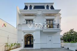 HOT LISTING! Rumah Nyaman area Jagakarsa, LT 284m² LB 270m² HOT LISTING! Rumah Nyaman area Jagakarsa, LT 284m² LB 270m²